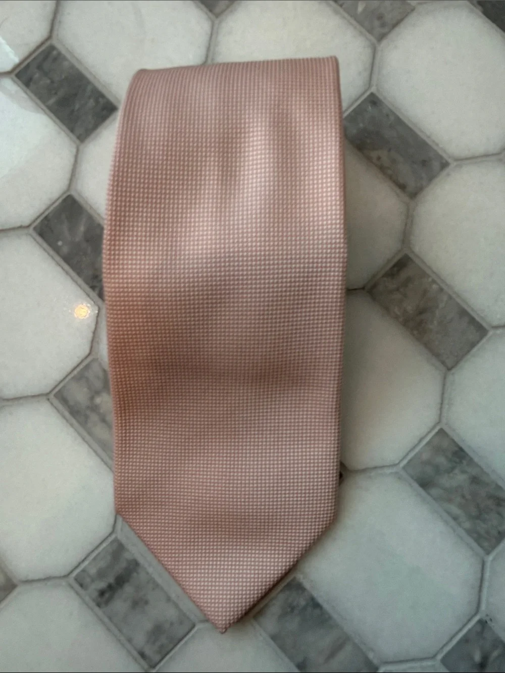 Charvet elegant pale